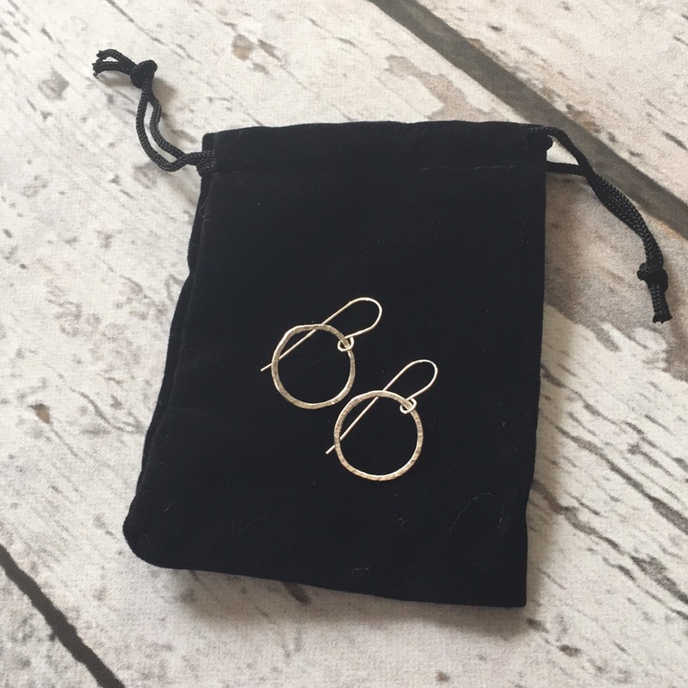 NEW - Handmade Silver Organic Circle Earrings - Picture 6 of 7